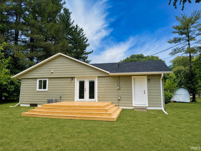 Listing Image 9