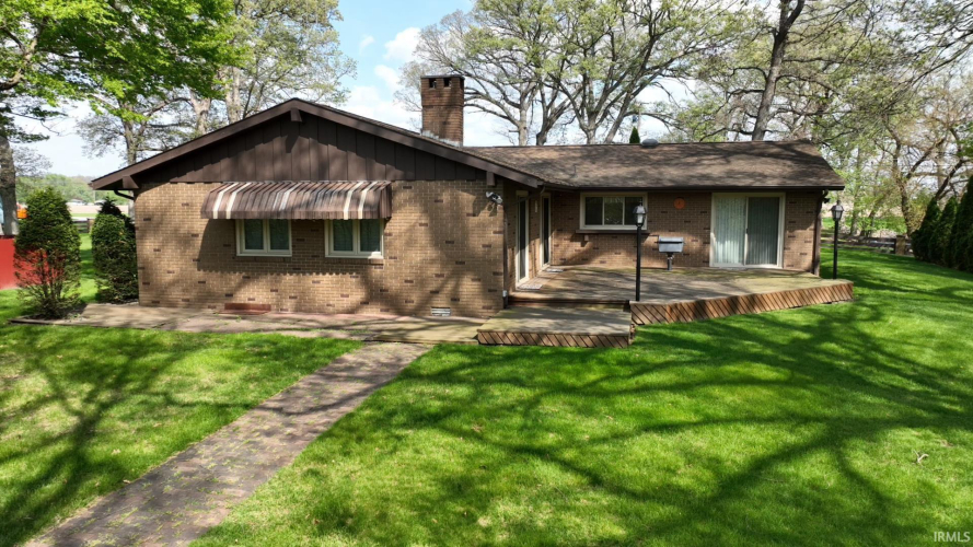 Listing Image 4