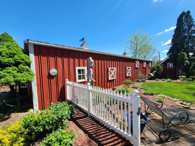 Listing Image 24