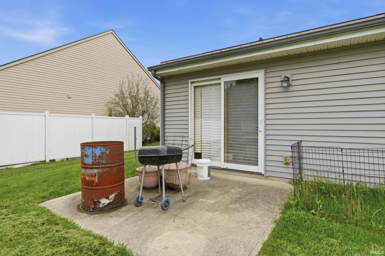 Listing Image 26