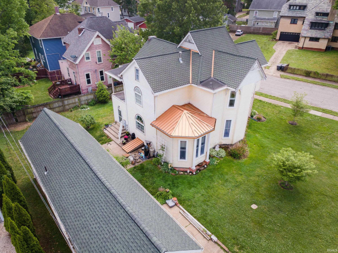 Listing Image 8