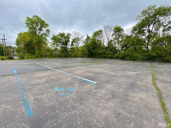 Listing Image 35