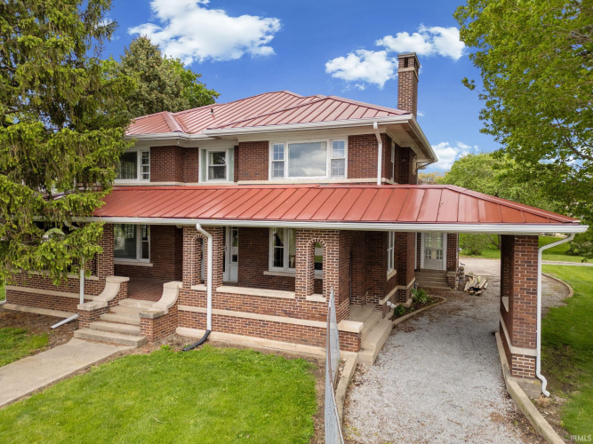Listing Image 5