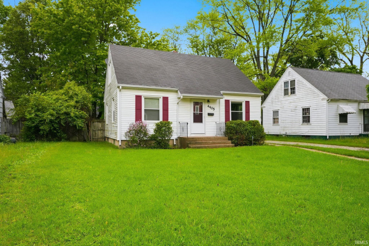 Listing Image 2