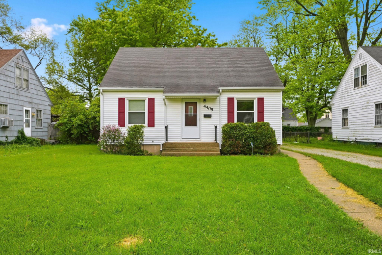 Listing Image 3