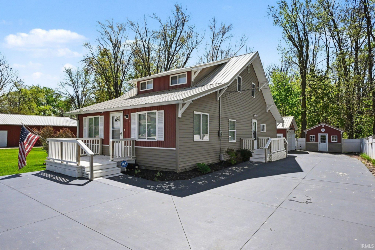 Listing Image 3