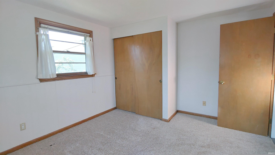 Listing Image 24