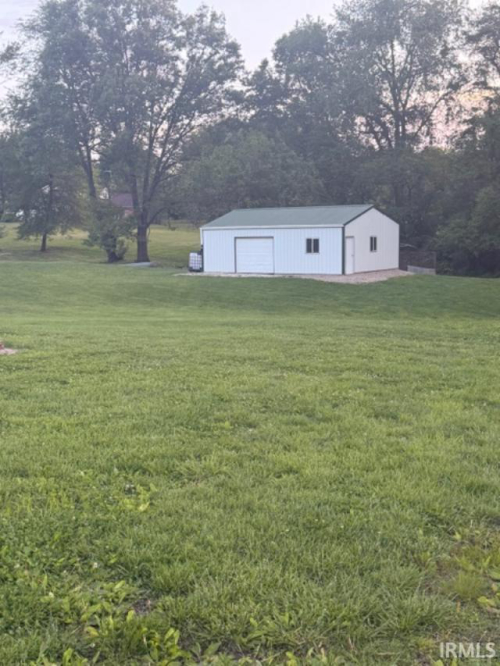 Listing Image 11