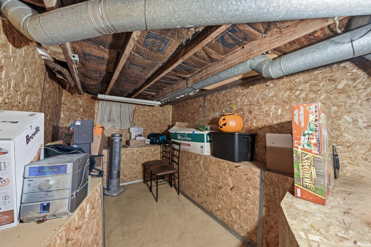 Listing Image 30