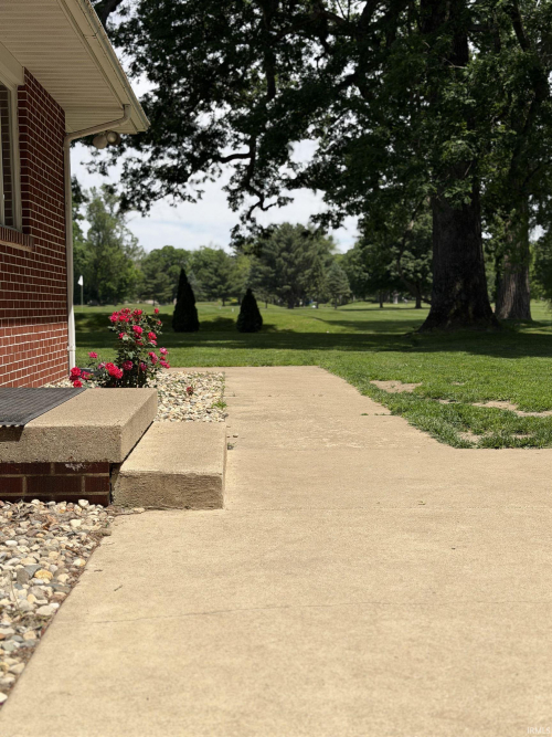 Listing Image 37