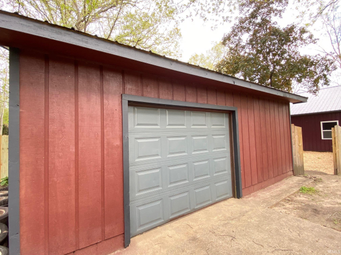 Listing Image 18