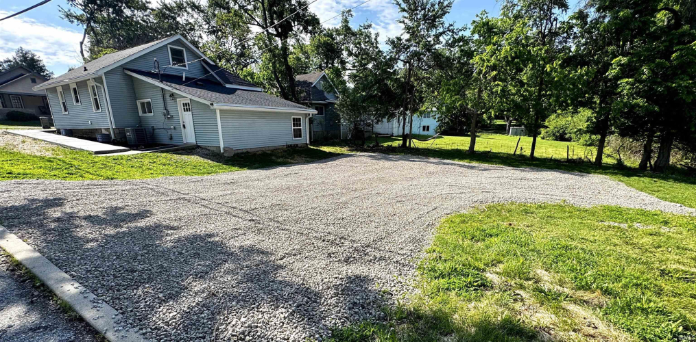 Listing Image 28