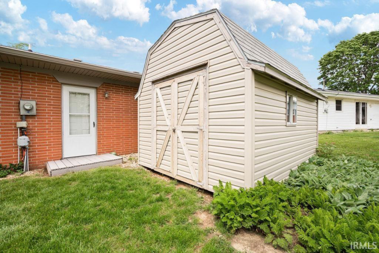 Listing Image 20