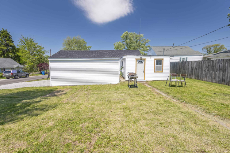 Listing Image 15