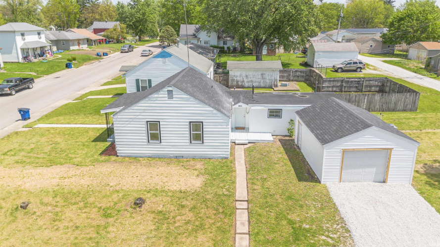 Listing Image 19