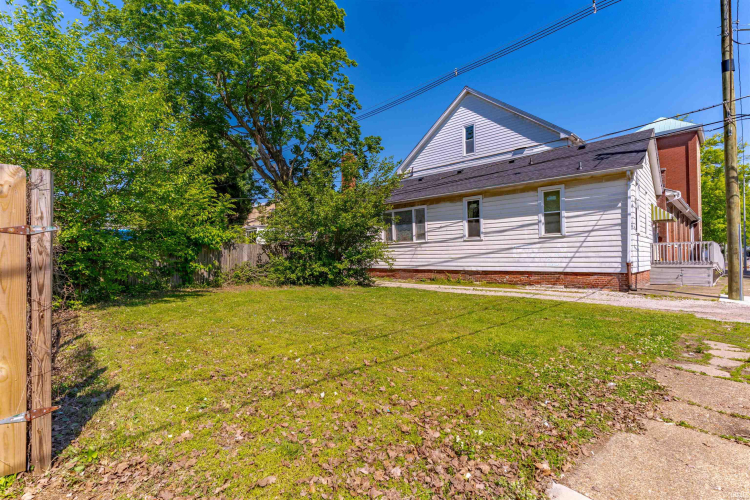 Listing Image 28