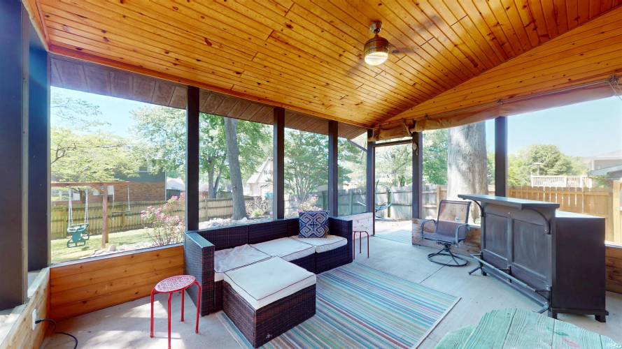 Listing Image 15