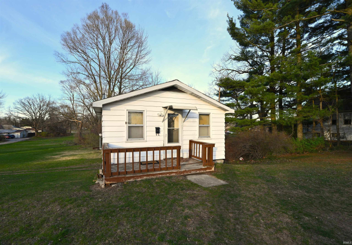 Listing Image 7