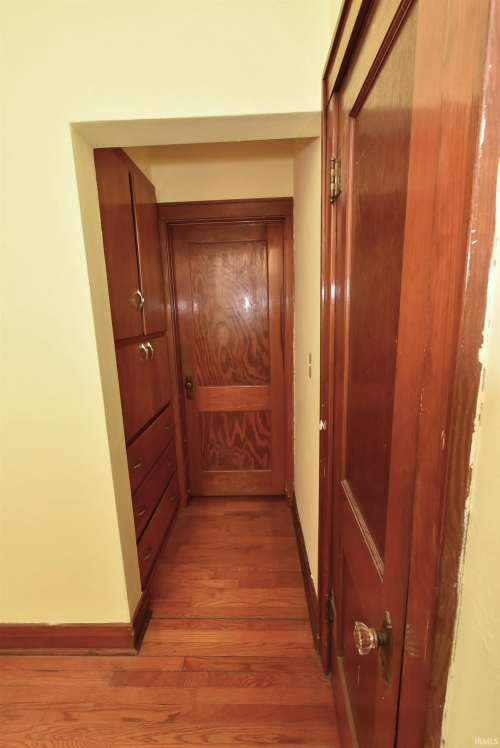 Listing Image 33