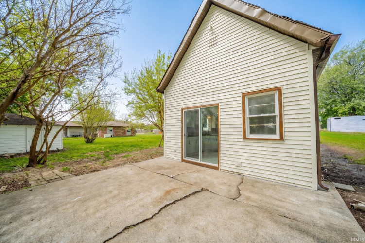 Listing Image 19