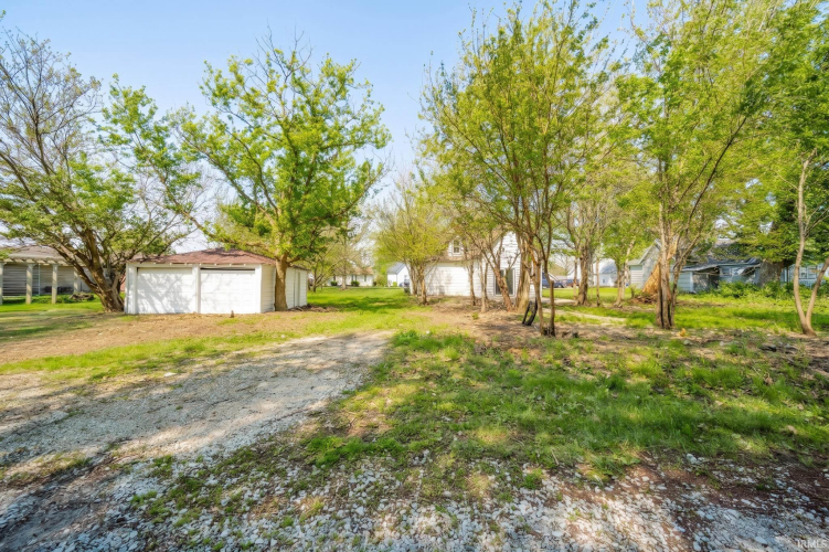 Listing Image 22