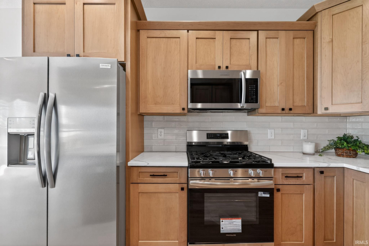 Listing Image 18