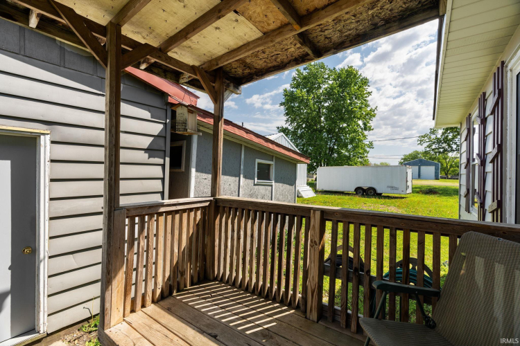 Listing Image 18