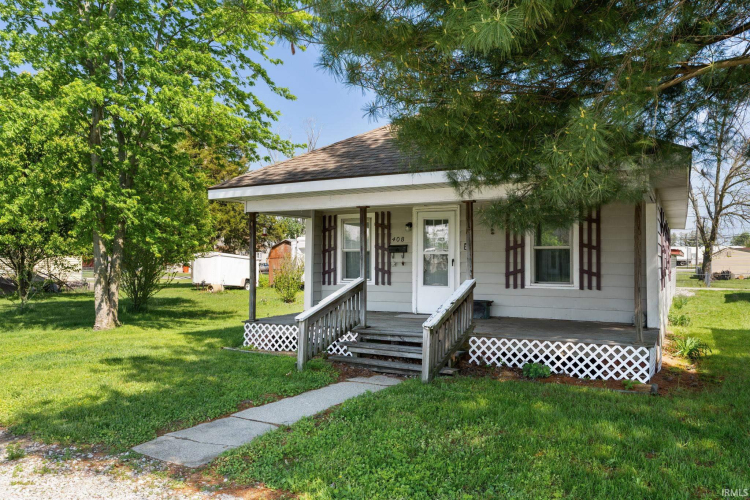Listing Image 3