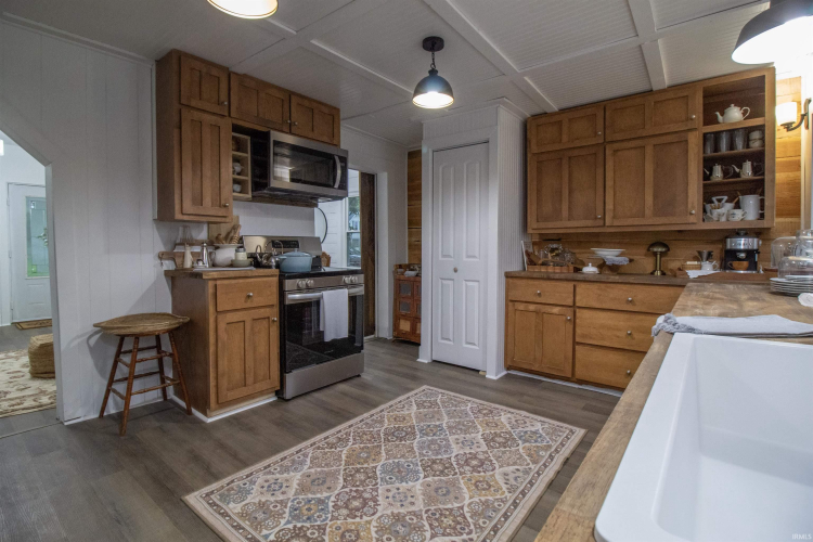 Listing Image 13