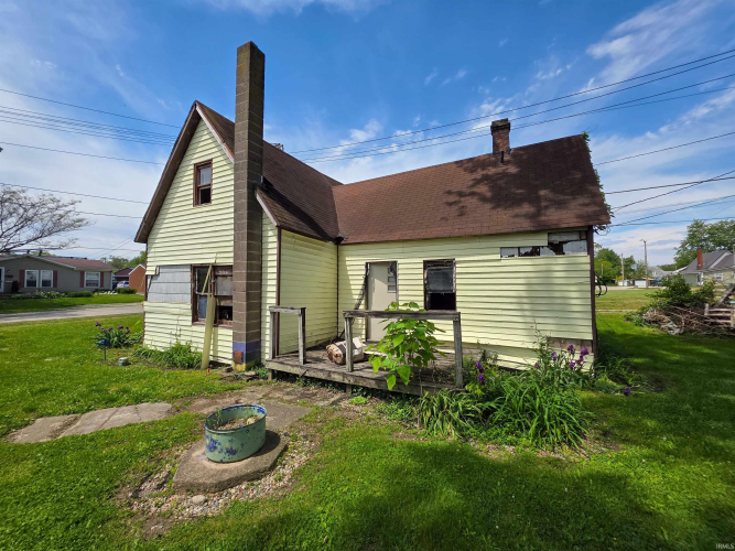 Listing Image 5