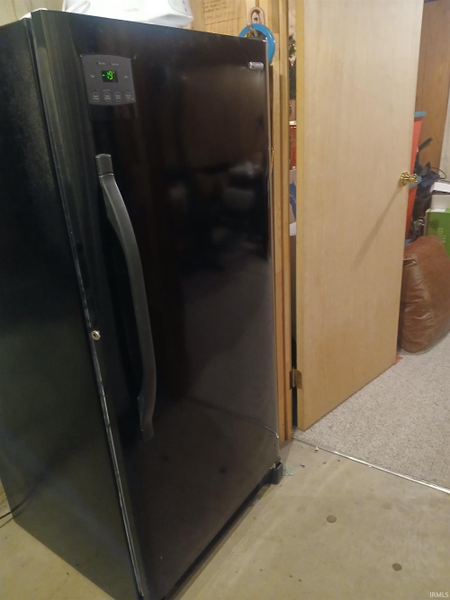 Listing Image 33