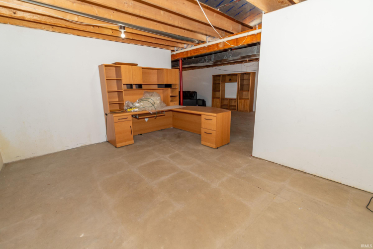 Listing Image 24