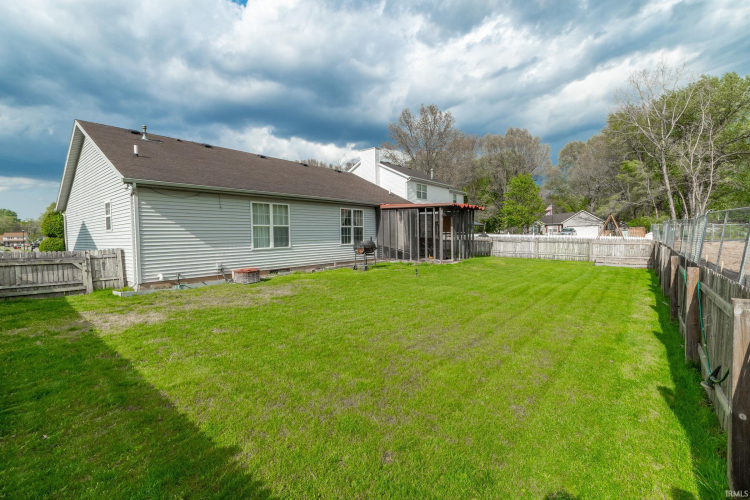 Listing Image 29