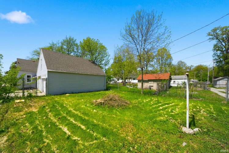 Listing Image 33