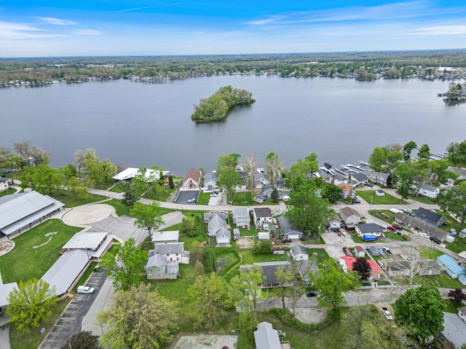 Listing Image 29