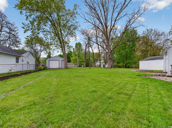 Listing Image 22