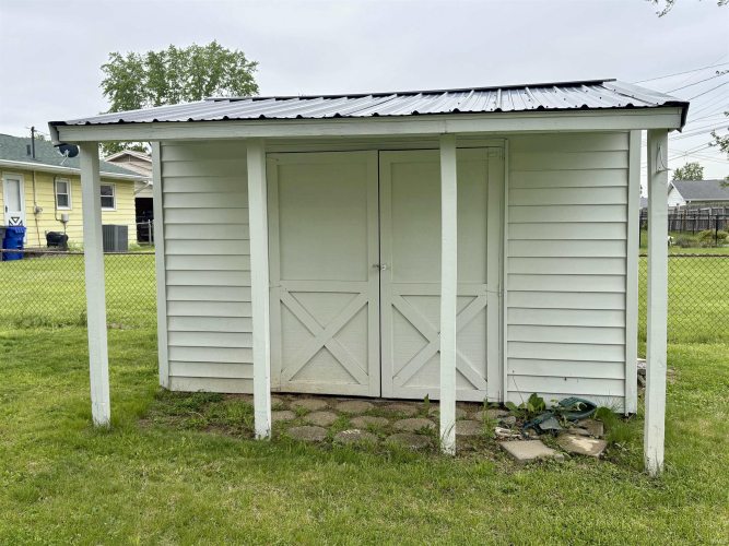 Listing Image 29