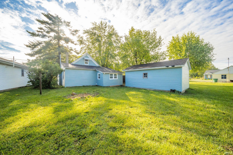 Listing Image 27