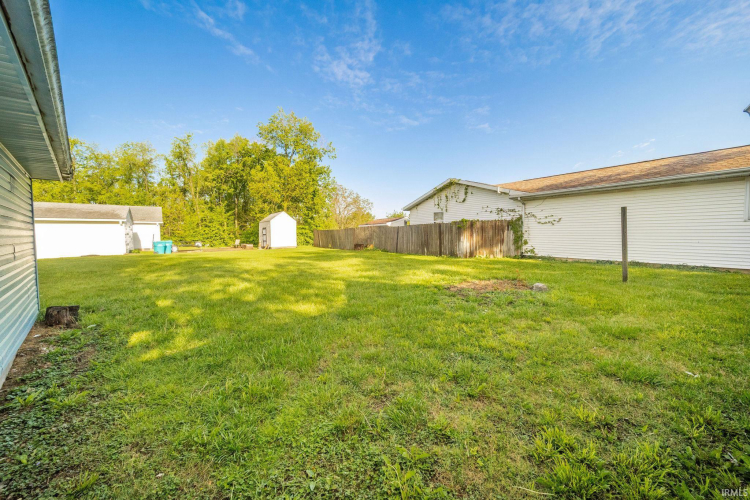 Listing Image 28