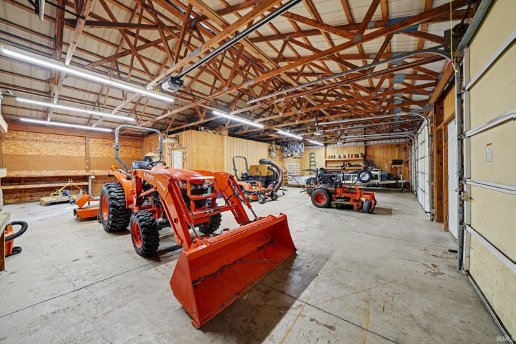 Listing Image 33