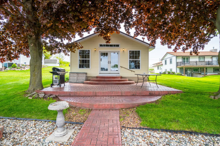 Listing Image 22
