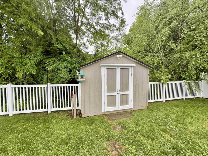 Listing Image 26