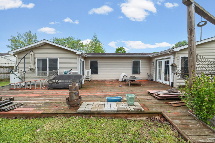 Listing Image 18