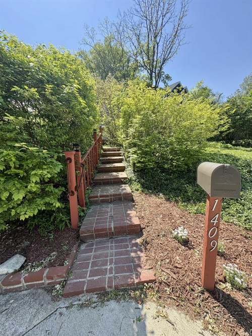 Listing Image 33