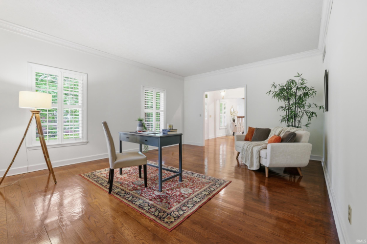 Listing Image 13