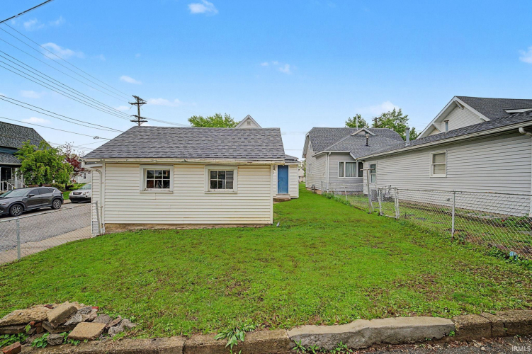 Listing Image 21