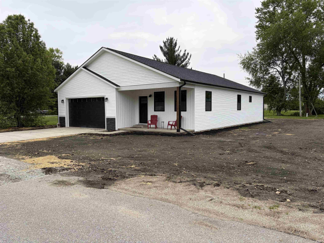 Listing Image 24