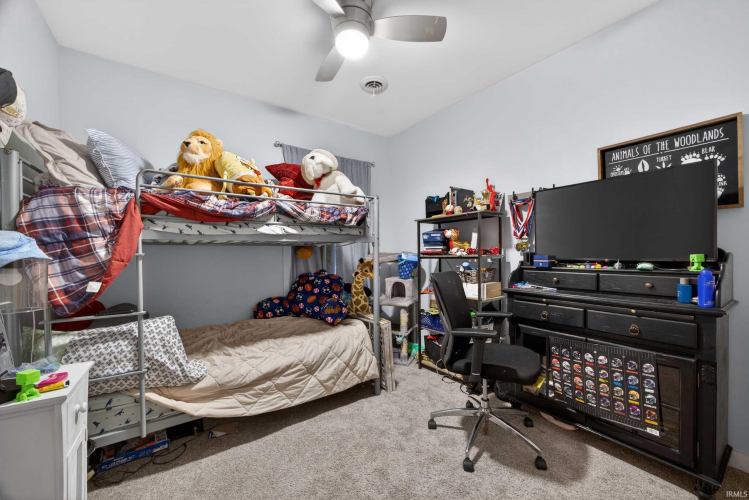 Listing Image 17