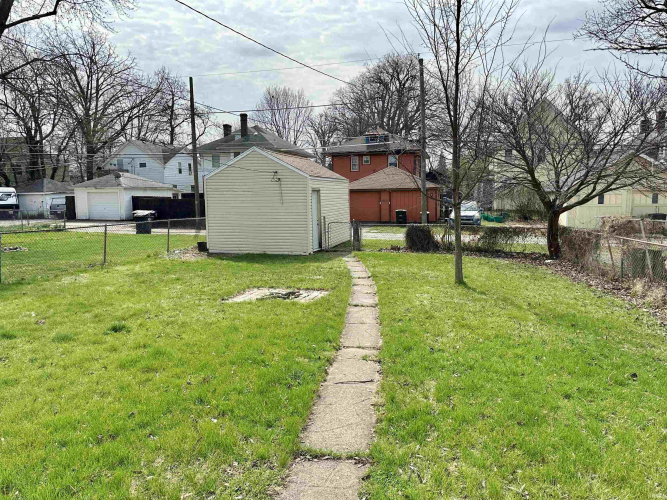 Listing Image 19