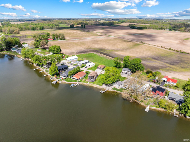 Listing Image 16